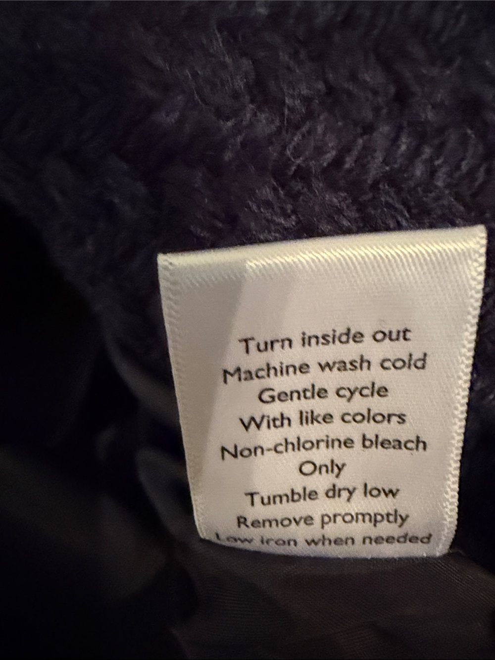 Classic Women's Quilted Button-Front Jacket - Black - Picture 8 of 8